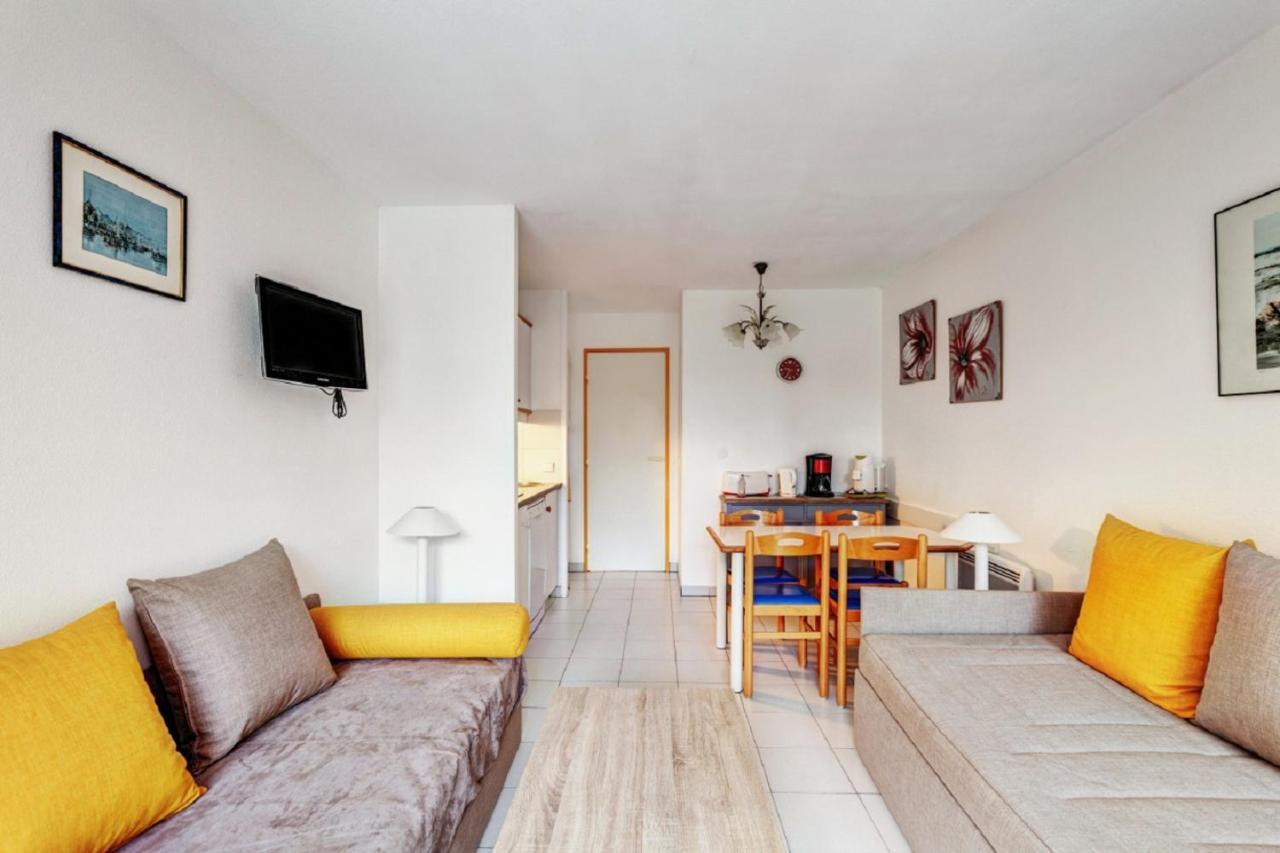 Residence La Pinede - Maeva Home Hyeres Bagian luar foto
