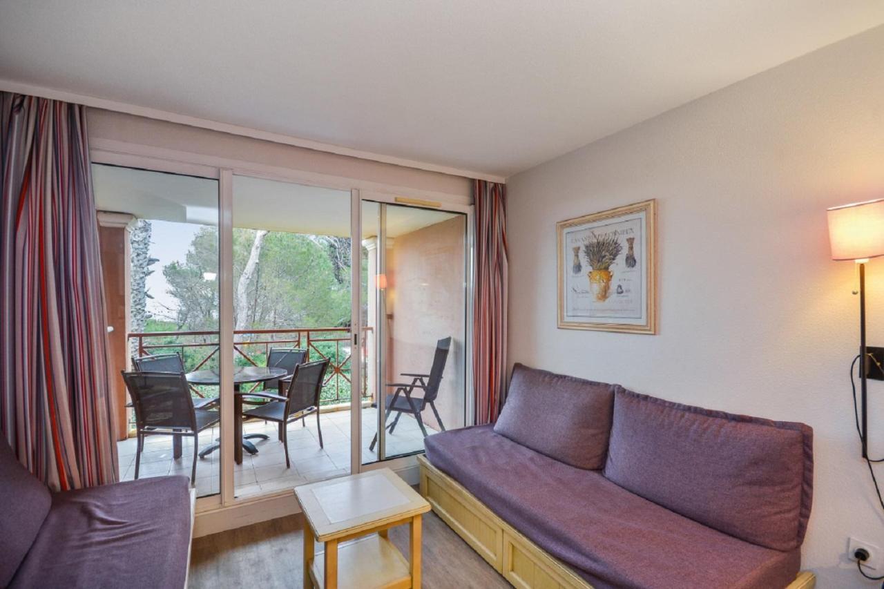 Residence La Pinede - Maeva Home Hyeres Ruang foto